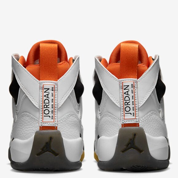 Nike Air Jordan Jumpman Two Trey (GS) - NEW IN BOX - NEVER USED - SIZE 6.5 YOUTH - Picture 5 of 7